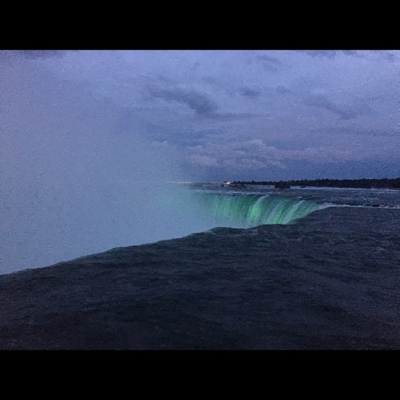 Meet your Posher, Racara - Picture 1 of 1